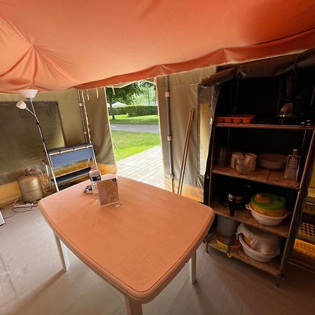 Camping De Montlouis-Sur-Loire Dış mekan fotoğraf