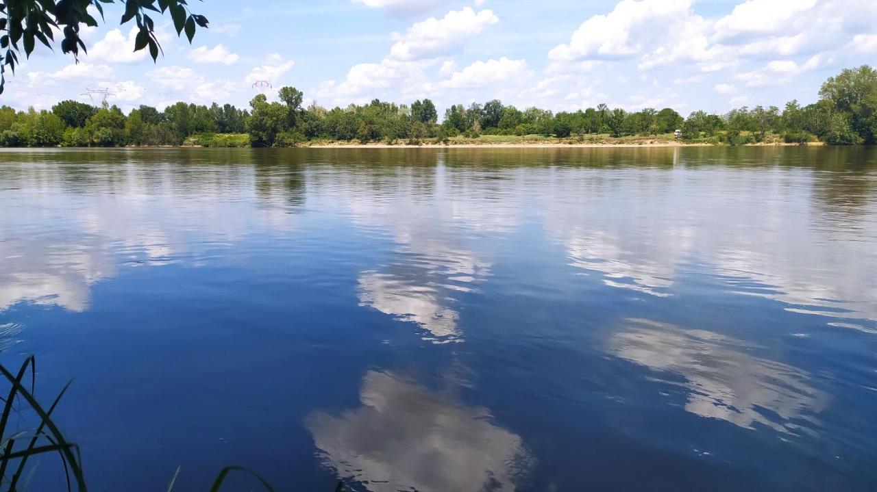 Camping De Montlouis-Sur-Loire Otel Dış mekan fotoğraf